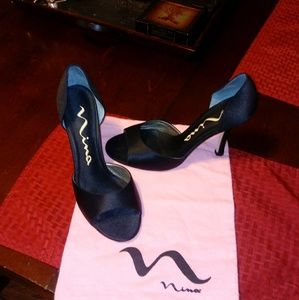 Nina (Calhoun LS Black Luster Satin) pump heels